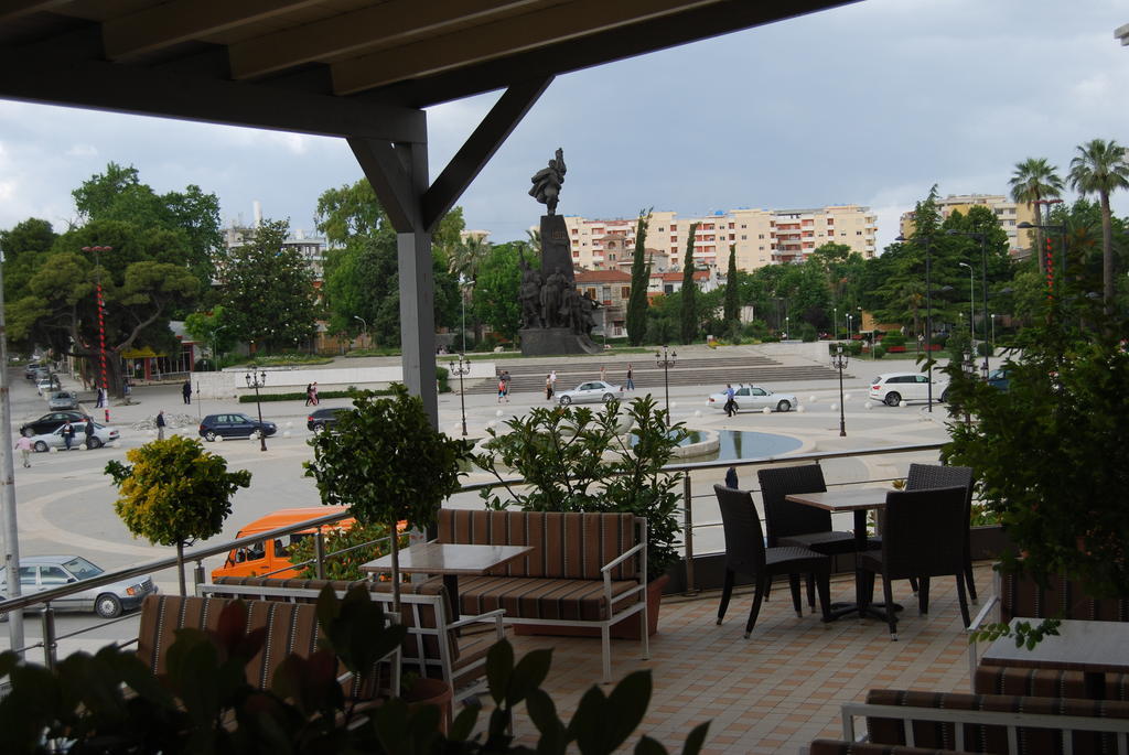 Hotel Vlora Exterior photo