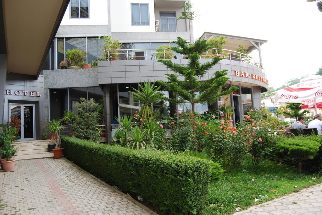 Hotel Vlora Exterior photo